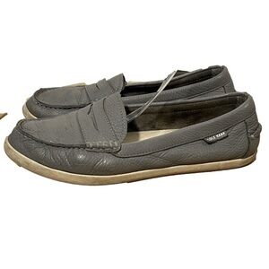 Cole Haan Women’s Penny Loafers Shoes Size 9.5B Gray Leather Rubber Sole